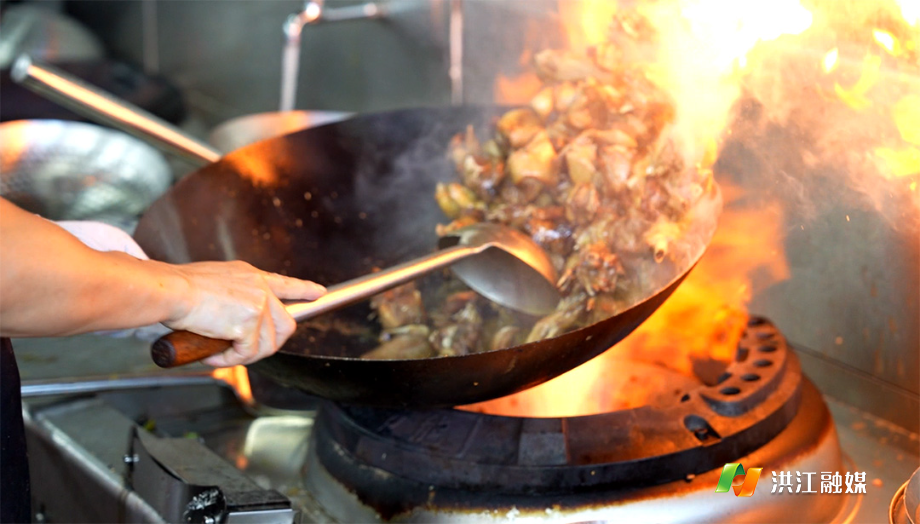 餐饮3.jpg